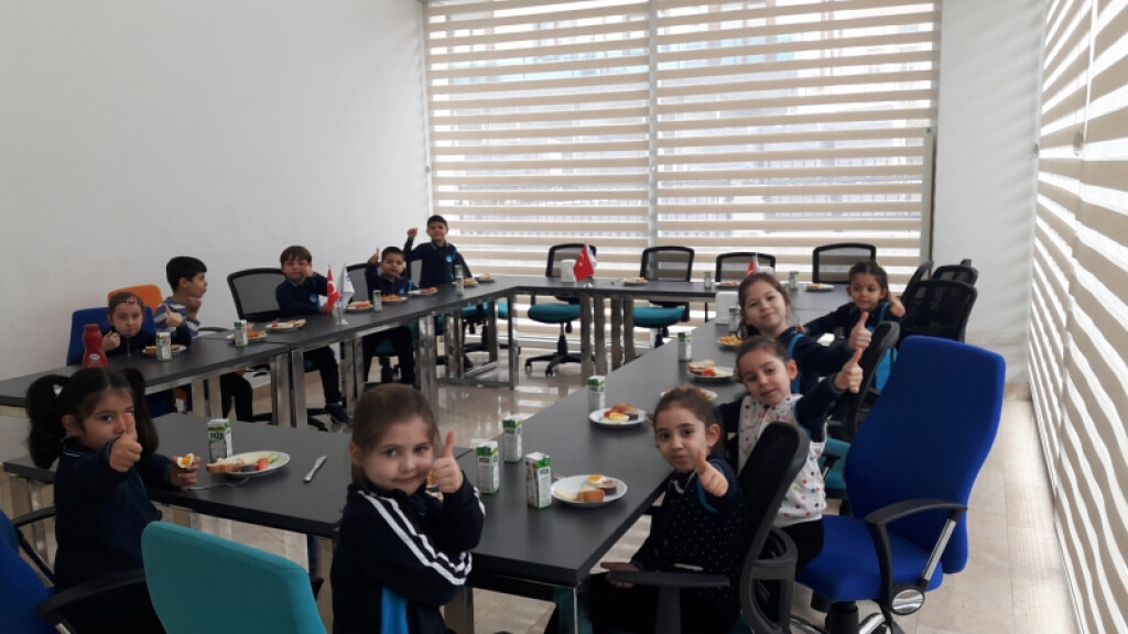Mis Kokulu Tertemiz 1.sınıfları | İstanbul Pendik İlkokulu ve Ort...