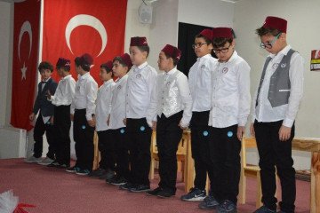 İstiklal Marşımızın Kabulünün 97. Yıl Dönümünde Mehmet Akif Ersoy ' U Rahmetle Anıyoruz.