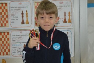 Kayseri Küçükler Satranç Turnuvası