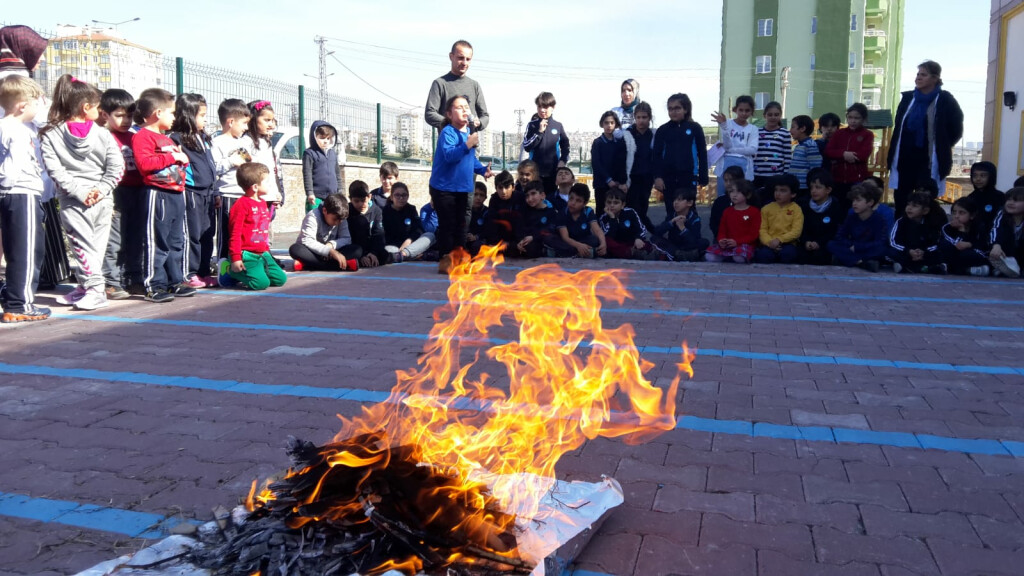 Türk'ün Bayramı Nevruz | Kayseri Konaklar İlkokulu ve Ortaokulu |...