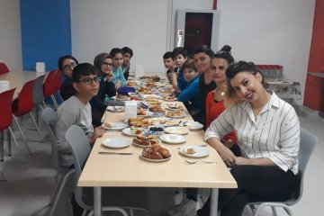 Lgs Öğrencileri İle Kahvaltı | İstanbul Pendik İlkokulu ve Ortaok...